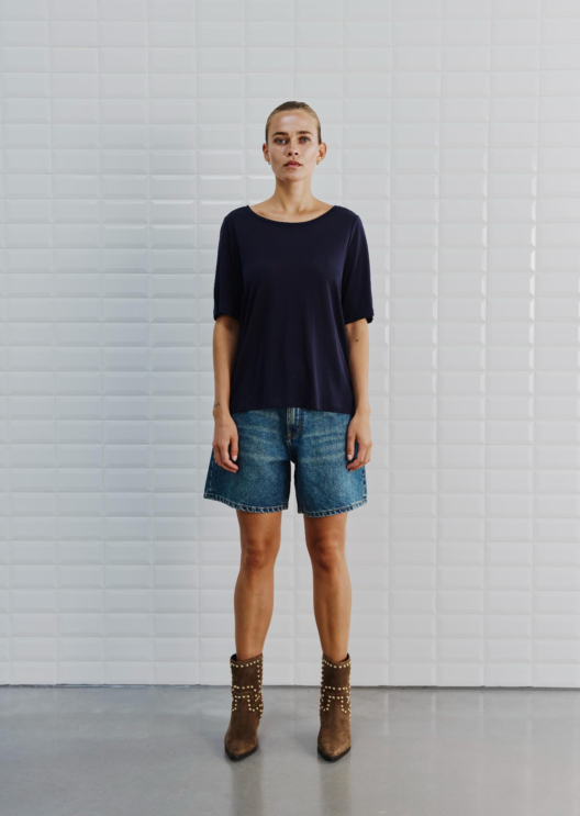 WBLJESSIE SCOOP NECK TEE