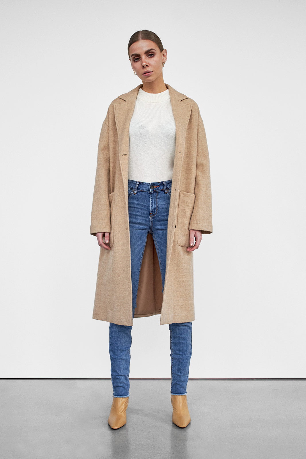 SCANDINAVIAN WARDROBE MARCH