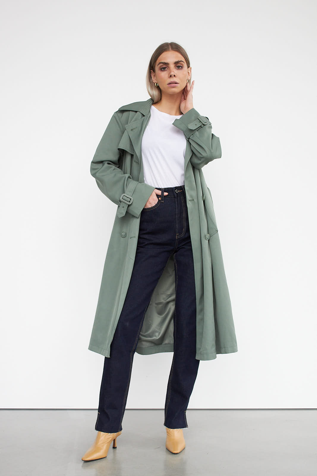 wbl noise trench coat