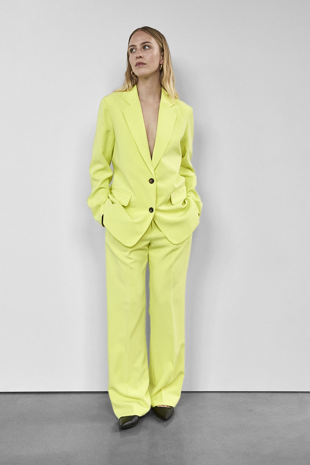 ELEVATED TRANSITION SS24