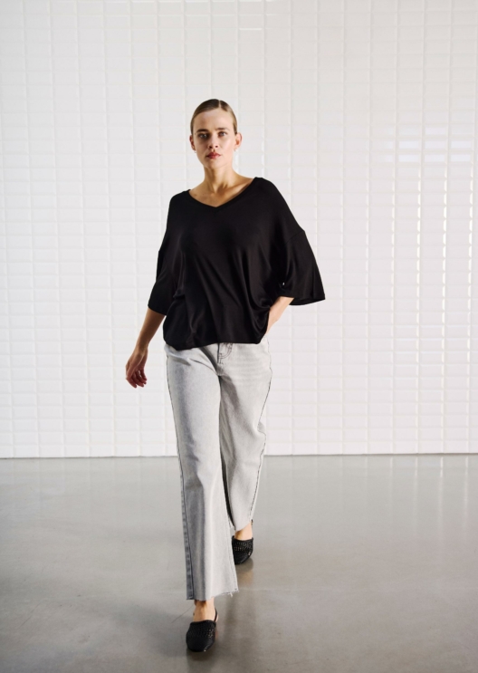 WBLJOSEFINE SS V-NECK TEE