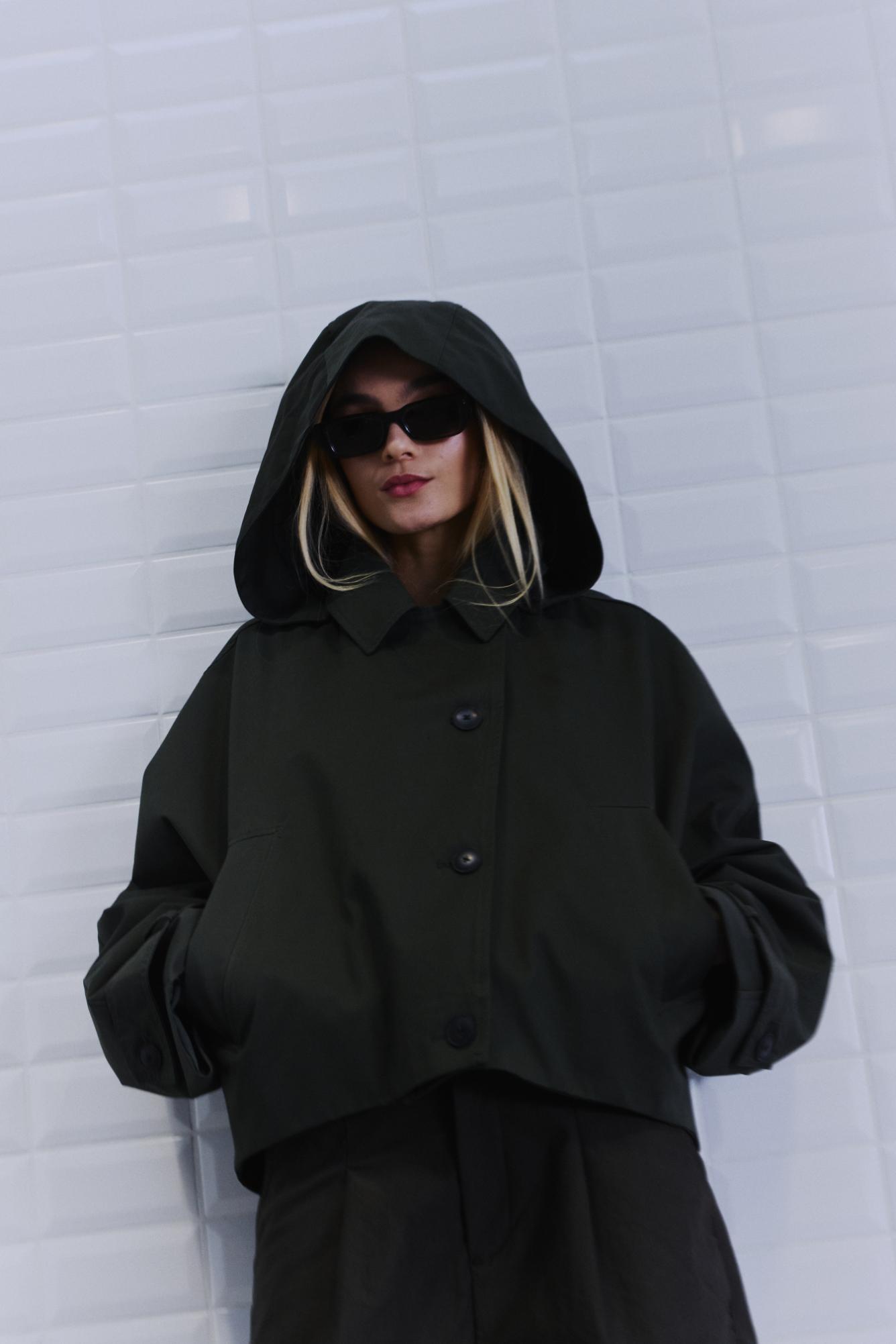 Jacken: WBLALAIA HOODED JACKET (Size: XL)