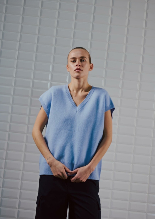 WBLCOOPER V-NECK SLIPOVER