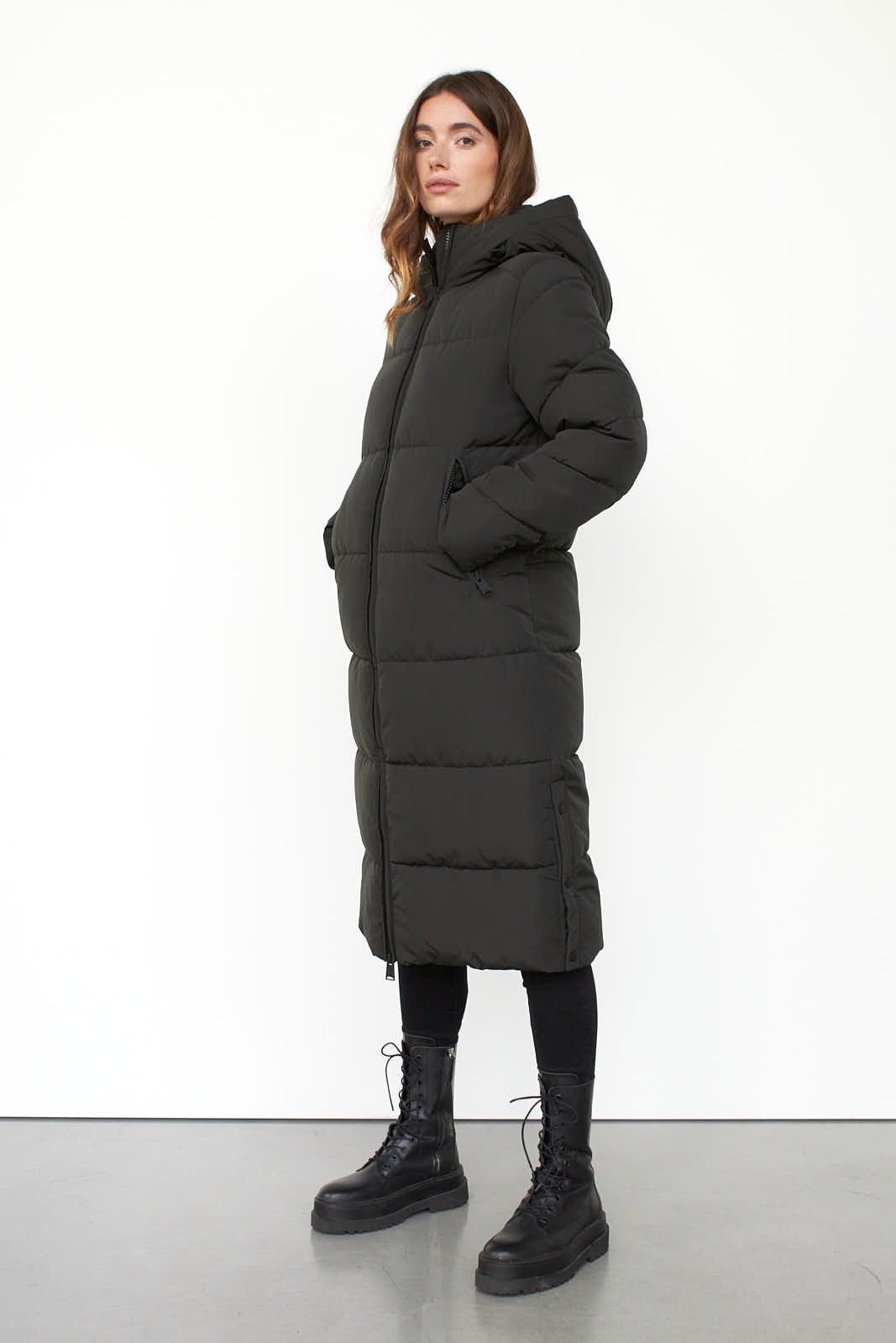 WBLGLORIAN LONG PUFFER COAT PEAT 03
