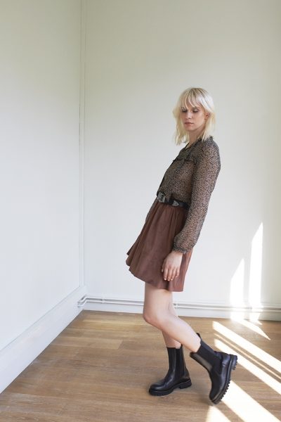 WBLSAMANTHA ROME BOW AOP TOP