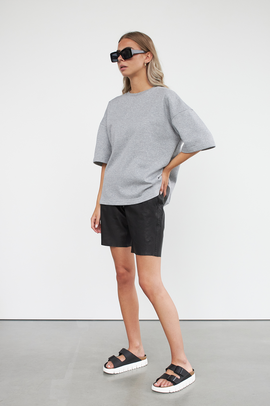 SCANDINAVIAN WARDROBE JULY