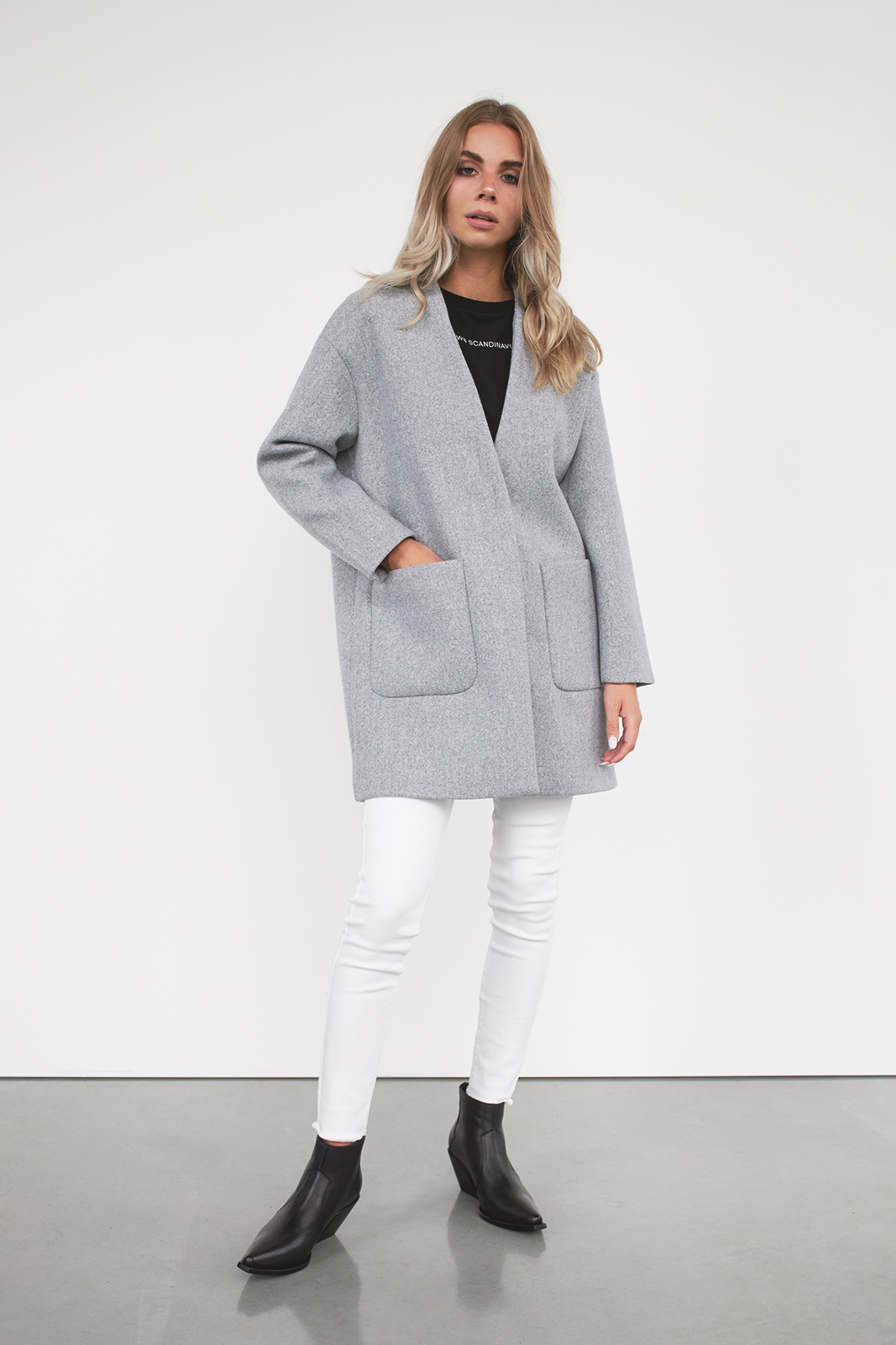 SCANDINAVIAN WARDROBE AUGUST