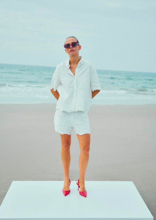 WBLHILMA EMBROIDERED SS SHIRT