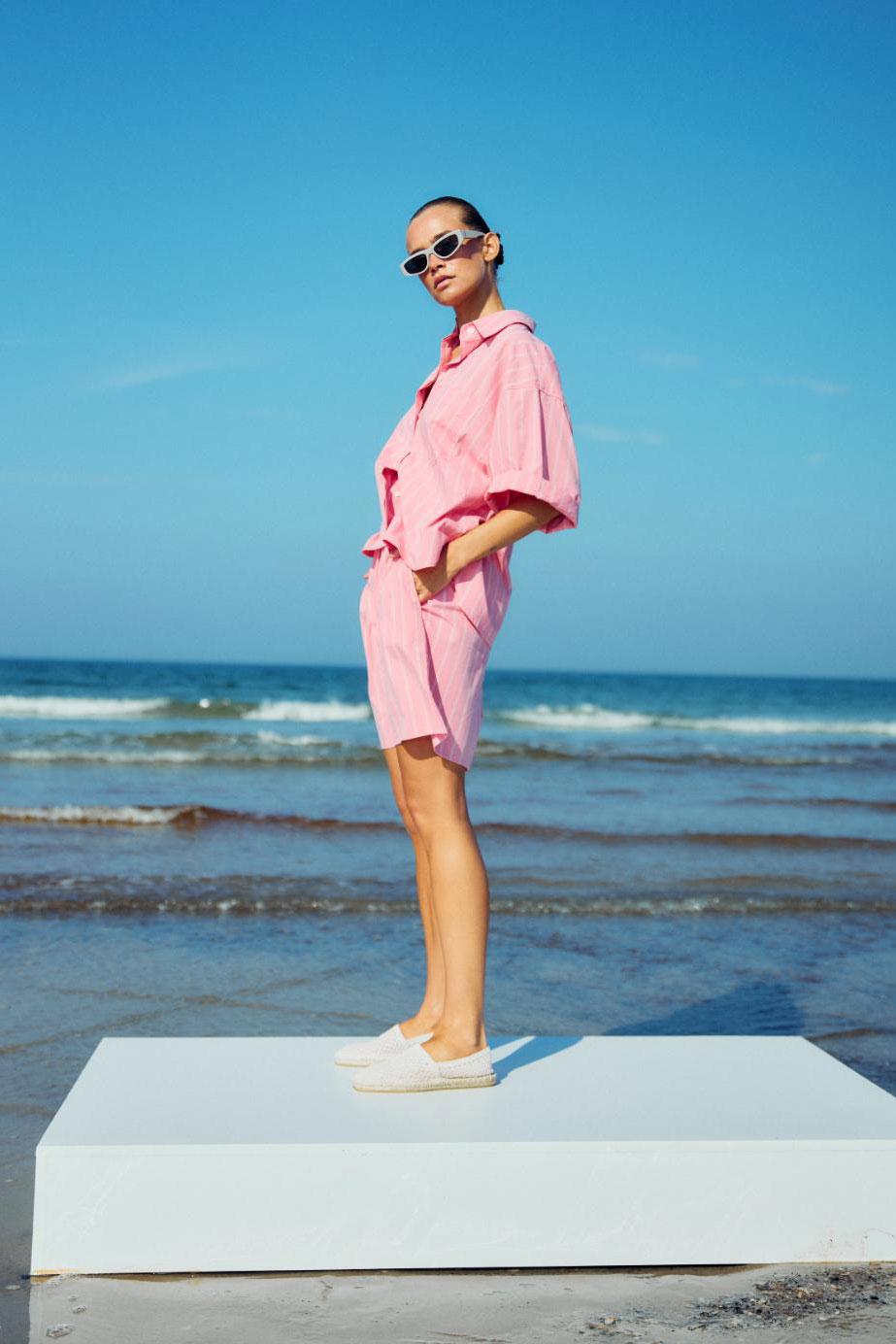 WblGunilla_Stripe_SS_Shirt_Shorts_Pink_Stripe2