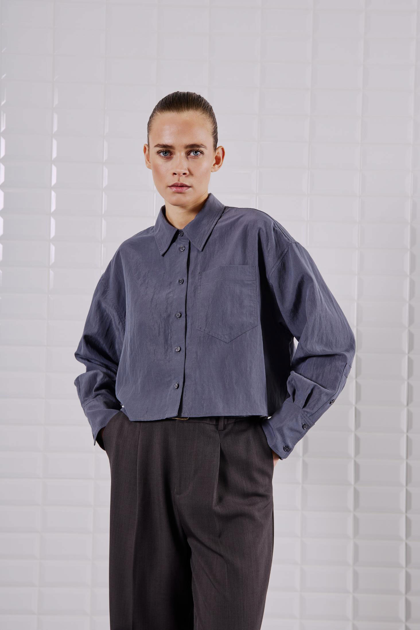WblSHORTY_SOFT_LS_CROPPED_SHIRT_Mid_Day_Blue4