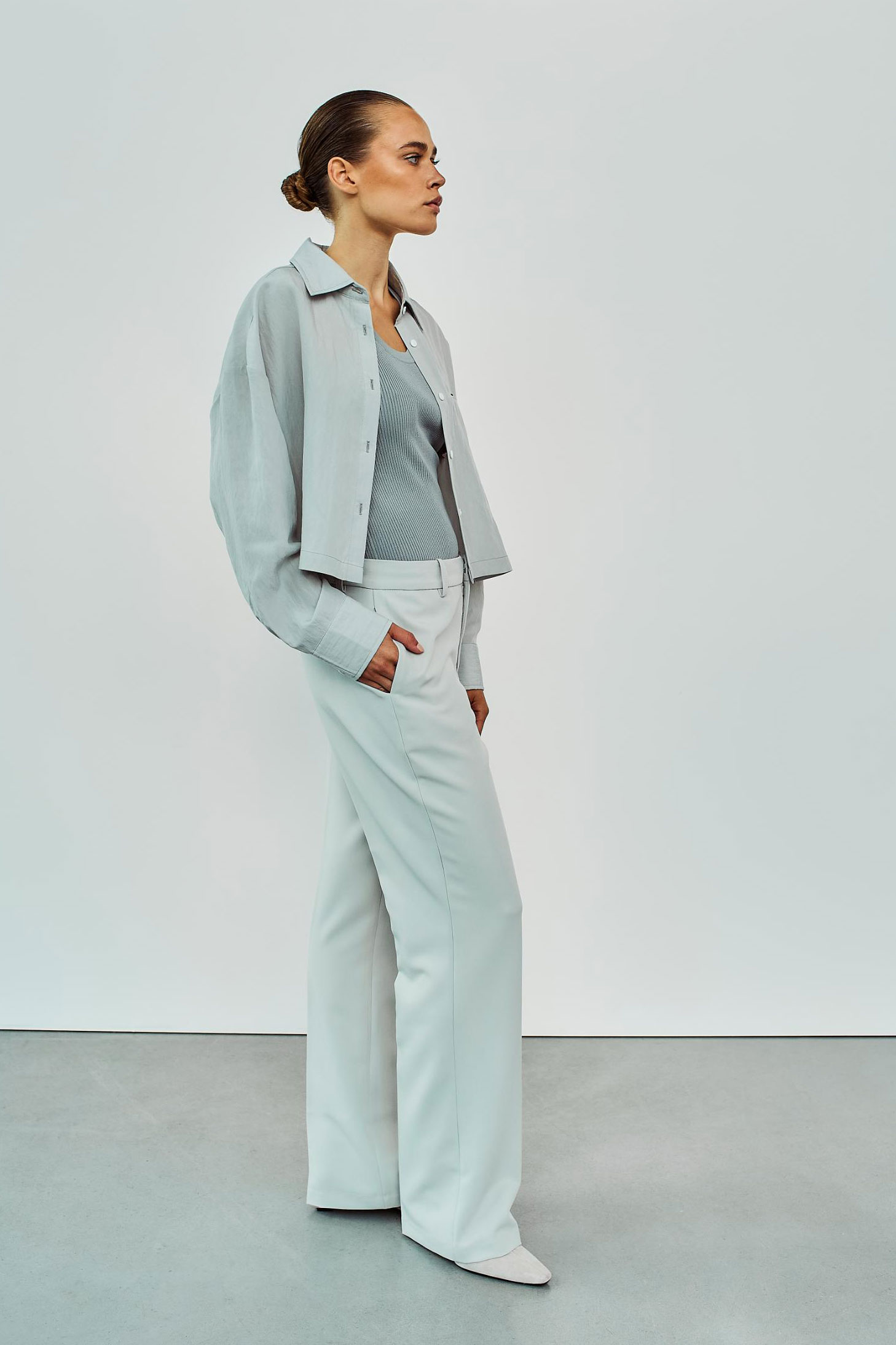 Wblquennie_Ls_Cropped_Shirt_Wblkaren_Pant_Mineral_Grey3