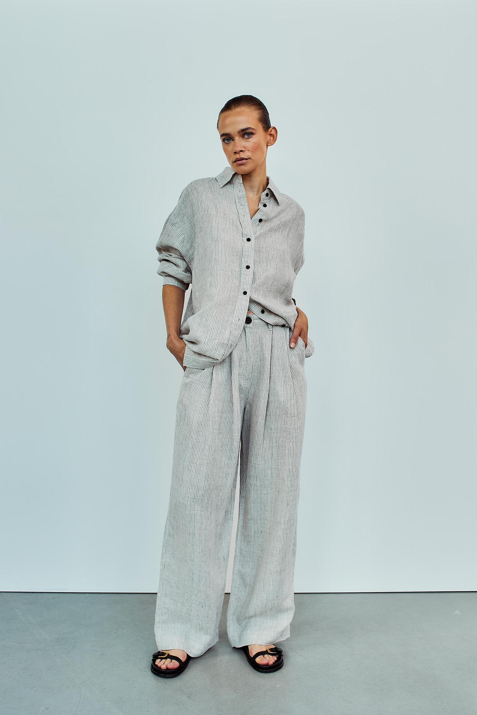 EFFORTLESS TRANSITION SS25