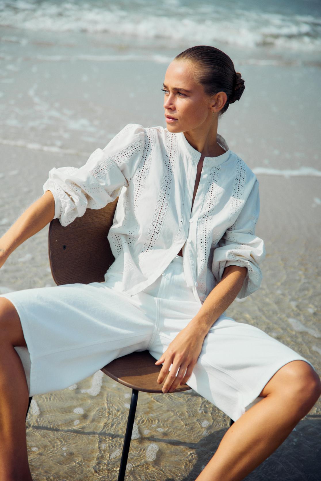 SCANDINAVIAN JOURNAL SS25
