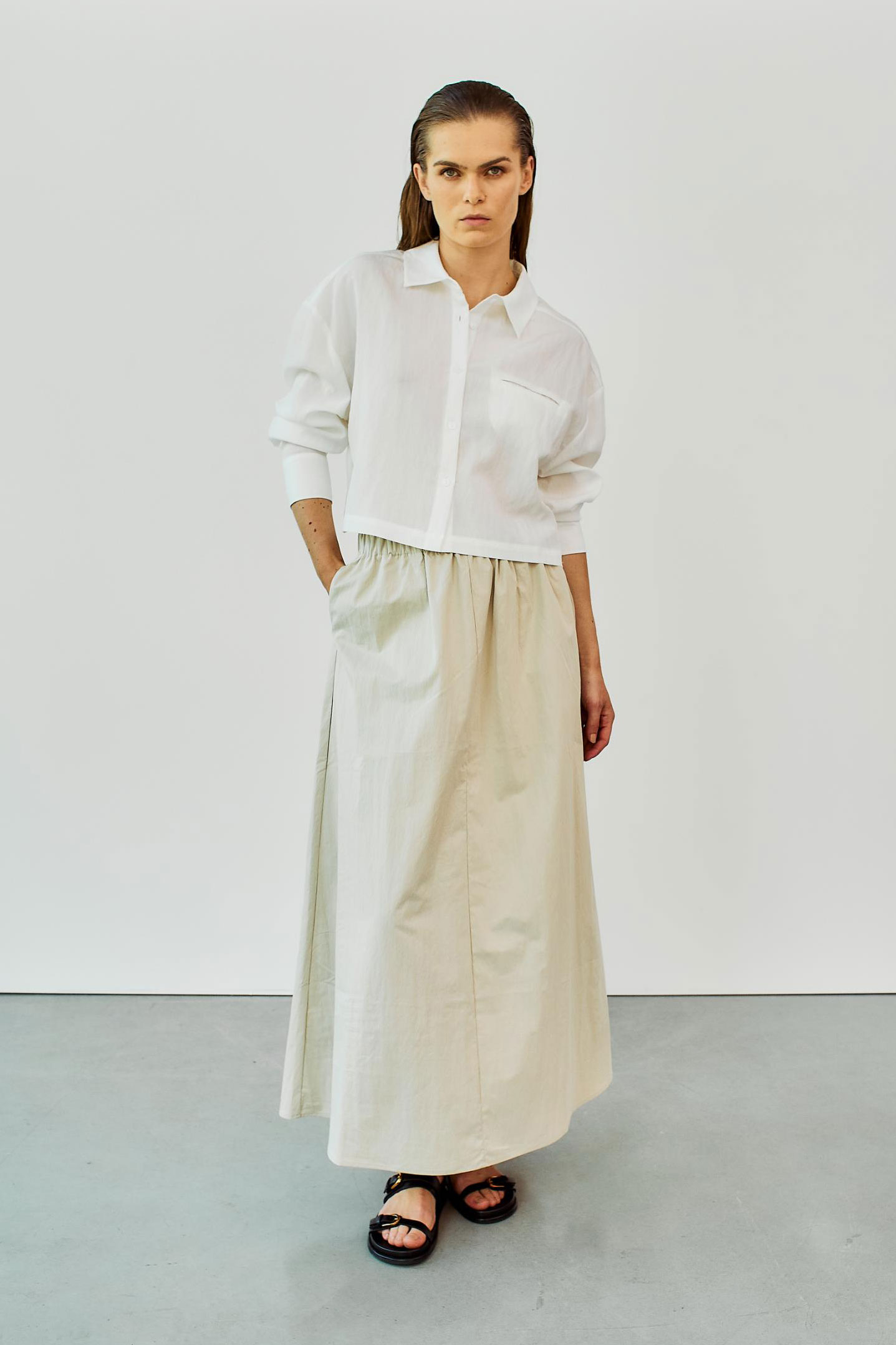 EFFORTLESS TRANSITION SS25