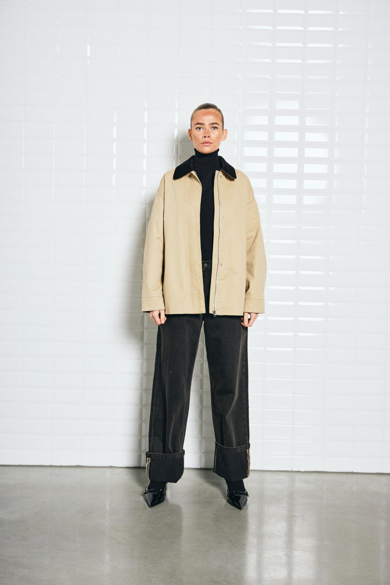 MODERN TRANSITION AW25